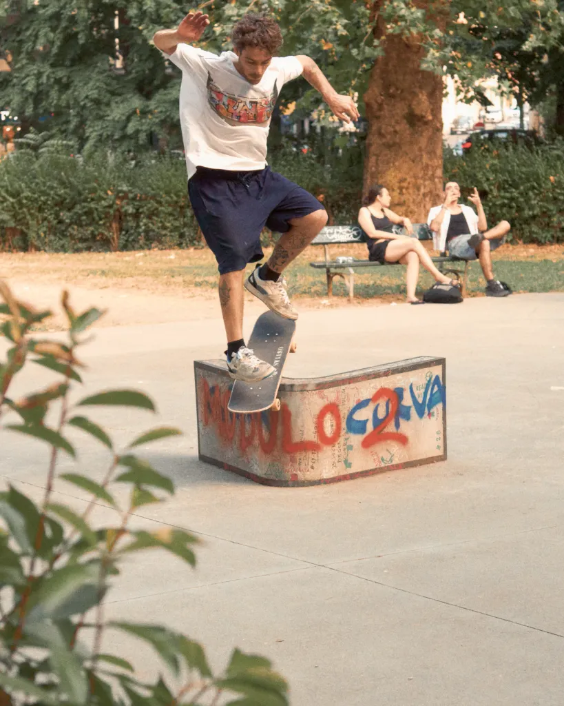 Agustin Osterman, Bs Boardslide Shove-it Out, foto Alberto Della Beffa