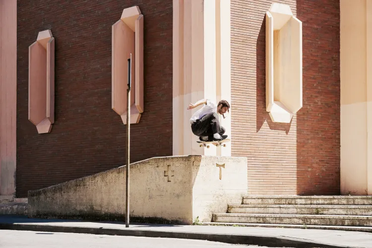 Mattia Turco, Tuck Knee, foto Simone Verona