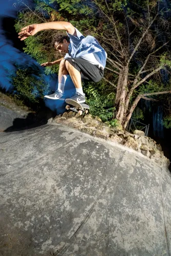 Daniele Sessa, Nollie Bs Bigspin, foto Riccardo Romano