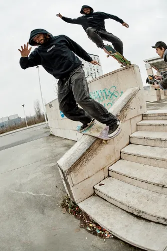 Johnny Lella, Taildrop Boardslide, foto Federico Casella
