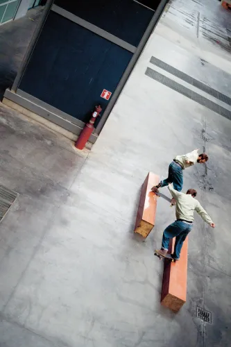 Marco Iaria, Bs Tailslide to Backward Nosegrind, foto Alberto Della Beffa